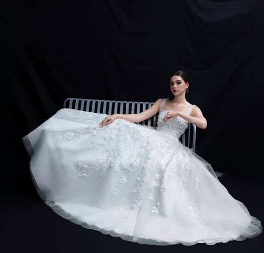 Emilia (RRP $2680 - RENT $1880)